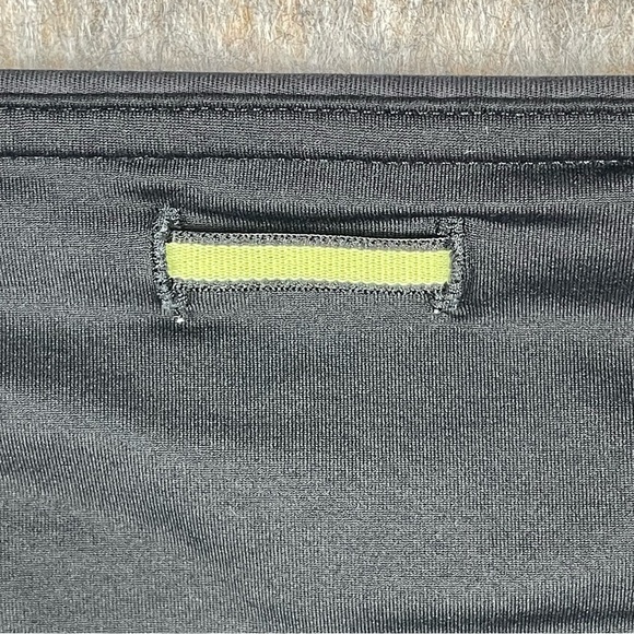 Lululemon Running Athletic Outdoors Athleisure Dottie Dash Print Speed Shorts  6 - Picture 6 of 13